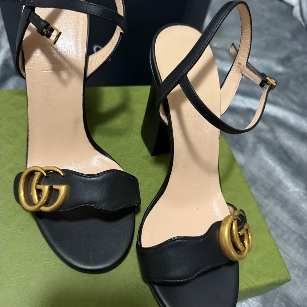 Gucci Black Leather Block-Heel Sandals with Gold Double-G
